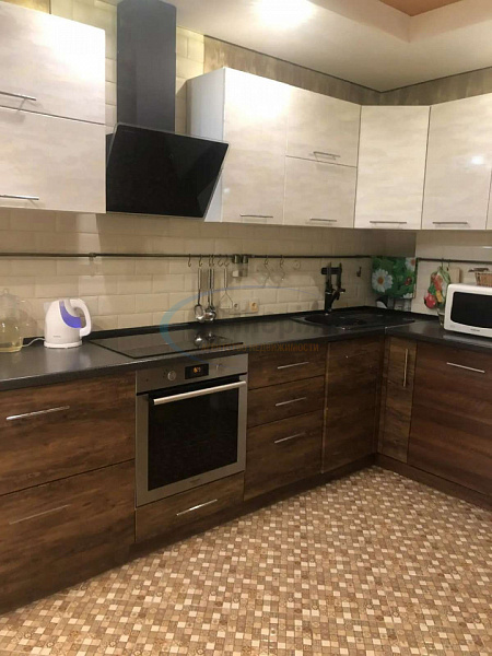 2-к квартира, 61 кв.м., Волжский, Усть-Курдюмская улица, 25