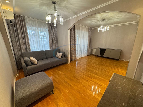 3-к квартира, 122 кв.м. (№22138)