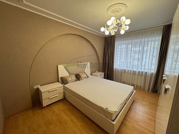 3-к квартира, 122 кв.м. (№22138)