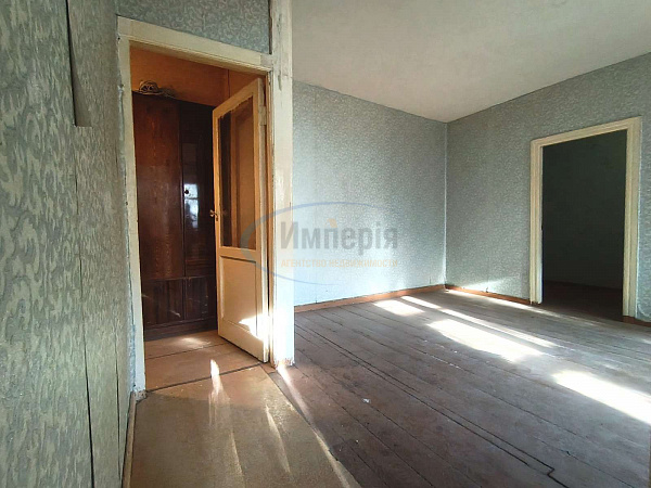 3-к квартира, 43 кв.м. (№22300)