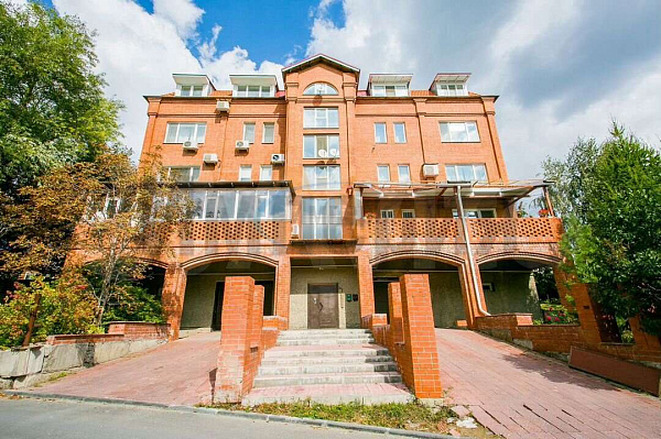 2-к квартира, 100 кв.м., Октябрьский, Клиническая улица, 11а