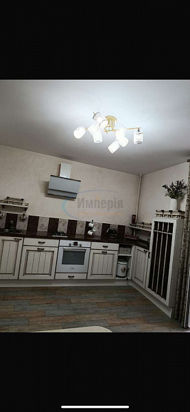 4-к квартира, 120 кв.м. (№22096)