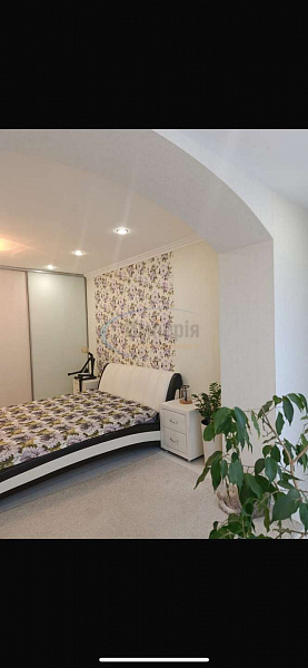 4-к квартира, 120 кв.м. (№22096)